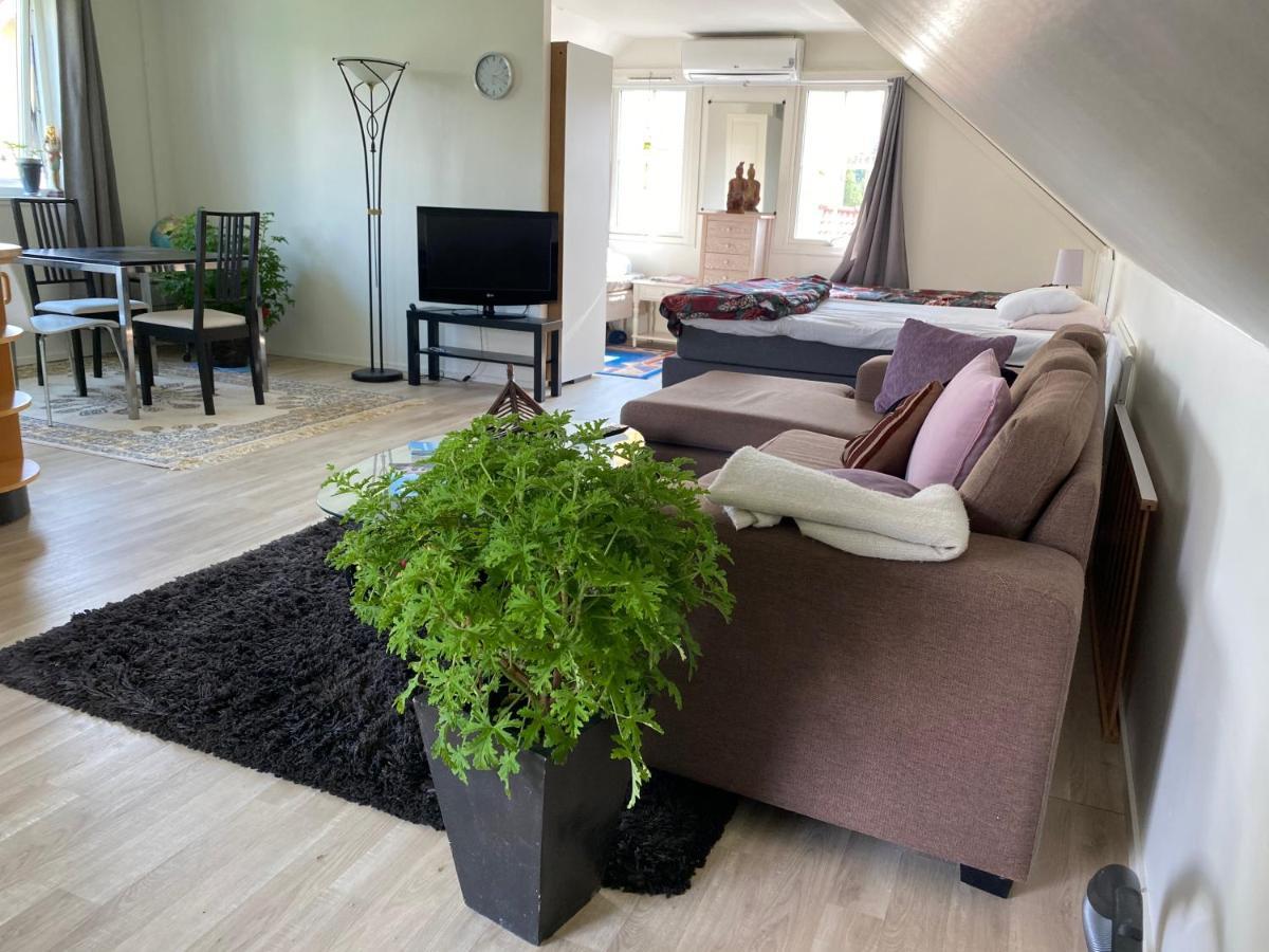 Gaest Laegenheten Med Egen Terrass Falkenberg Exterior foto
